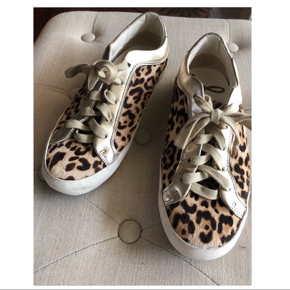 Adorable! Sam Edelman Britton Leopard Sneakers - Picture 2 of 7